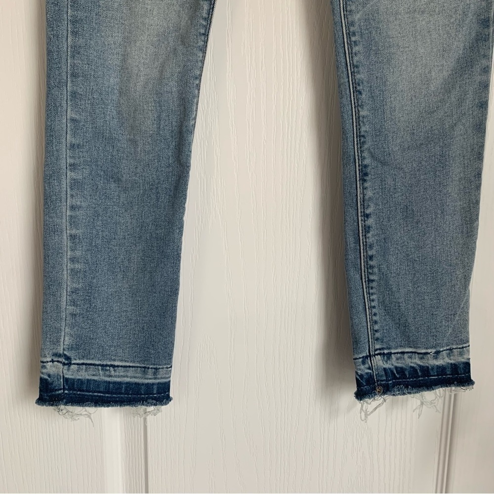 Embroidered Raw Hem Jeans - Picture 5 of 14